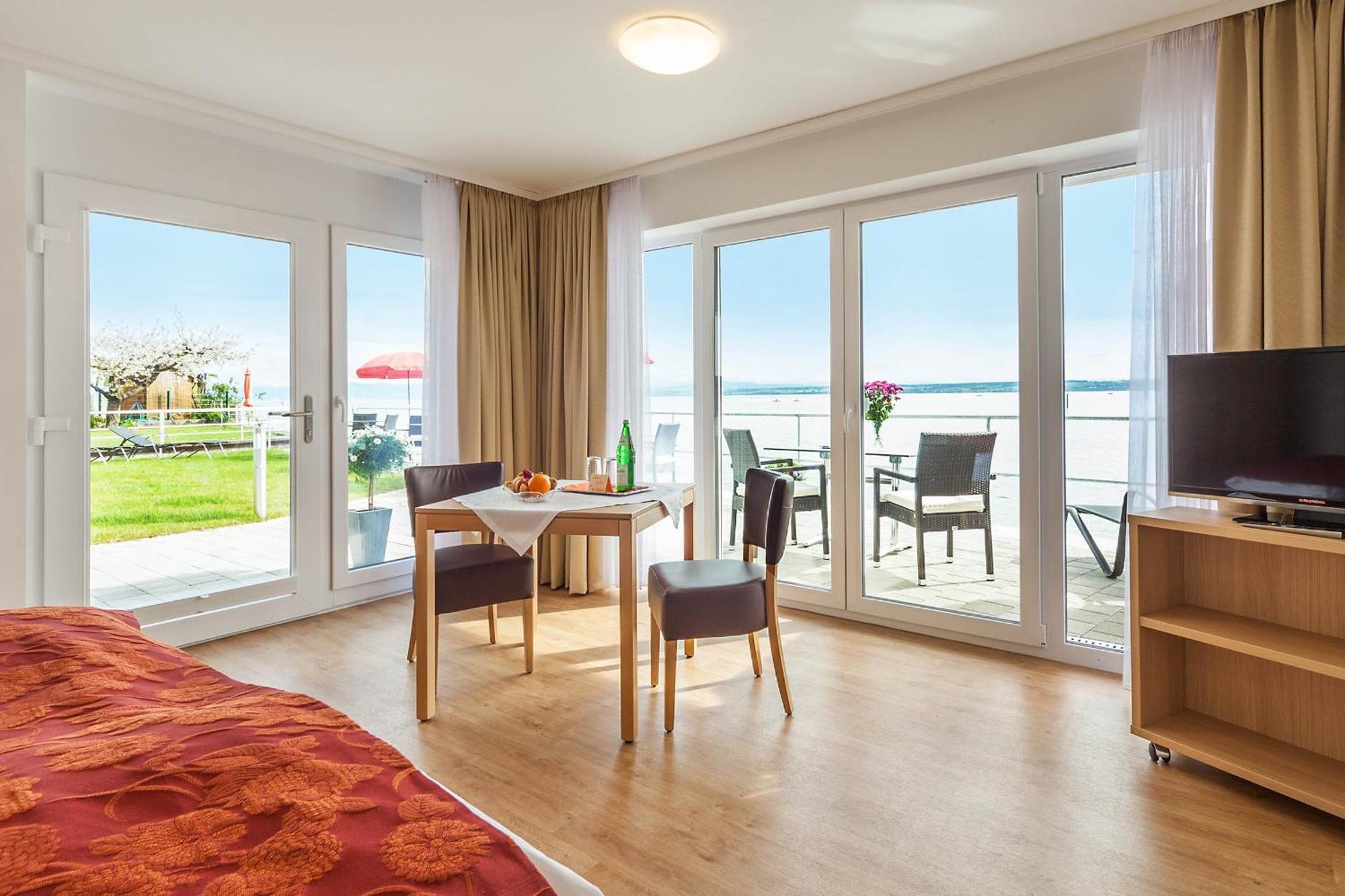 Seehotel BelRiva Hagnau am Bodensee Zimmer foto